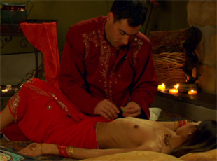 Sensual Erotic Body Massage From Wonderful Indian Couple